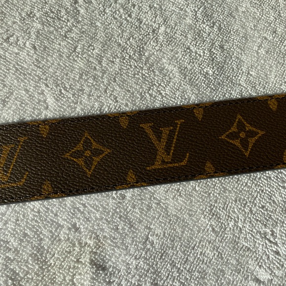 LV INITIALES 30MM REVERSIBLE - Picture 5 of 12